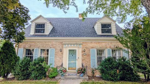 Photo of 2658 N 81st St, Wauwatosa, WI 53213 (MLS # 1934751)