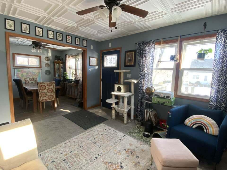 West Allis, Wisconsin 53214, United States, 3 Bedrooms Bedrooms, ,2 BathroomsBathrooms,Residential,Pending,14571