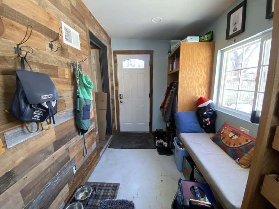 West Allis, Wisconsin 53214, United States, 3 Bedrooms Bedrooms, ,2 BathroomsBathrooms,Residential,Pending,14571