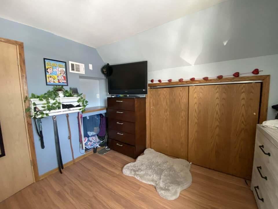 West Allis, Wisconsin 53214, United States, 3 Bedrooms Bedrooms, ,2 BathroomsBathrooms,Residential,Pending,14571