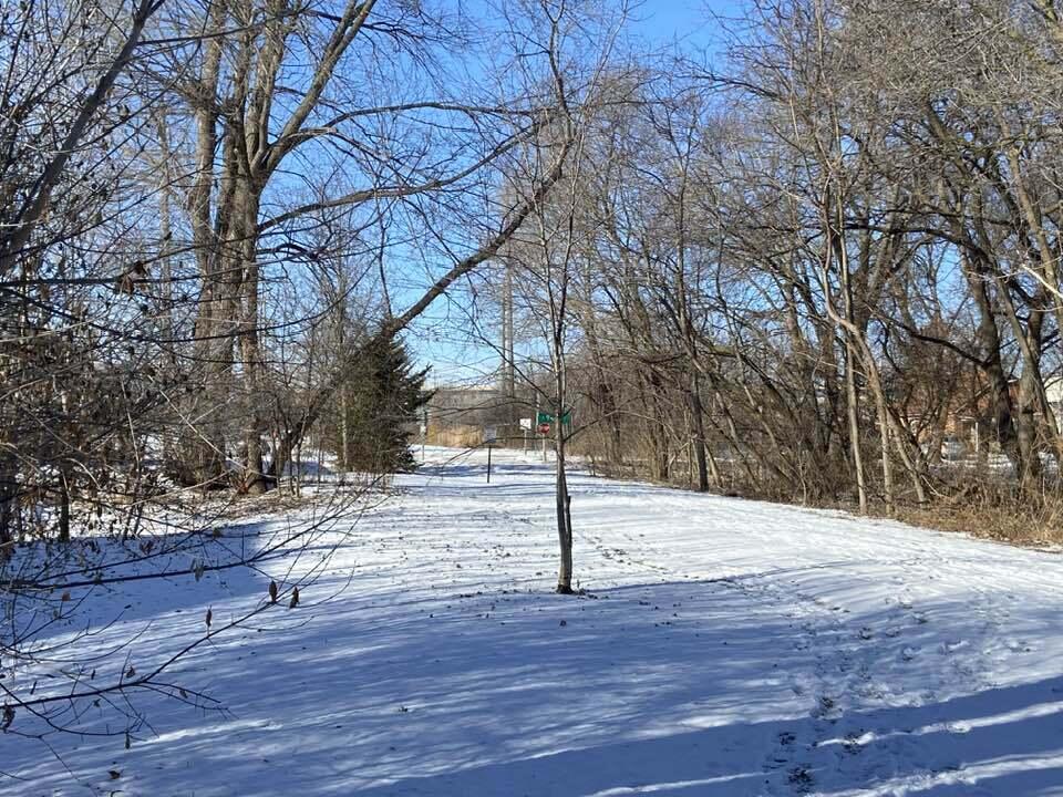 West Allis, Wisconsin 53214, United States, 3 Bedrooms Bedrooms, ,2 BathroomsBathrooms,Residential,Pending,14571