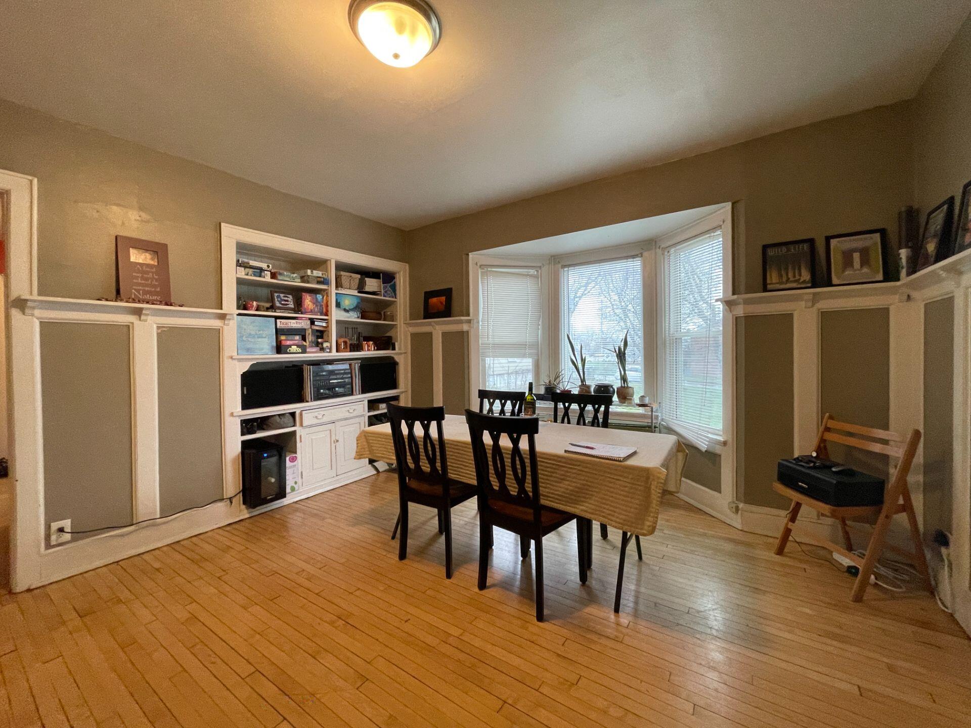 Milwaukee, Wisconsin 53212, United States, 4 Bedrooms Bedrooms, ,1 BathroomBathrooms,Residential,Active,187838