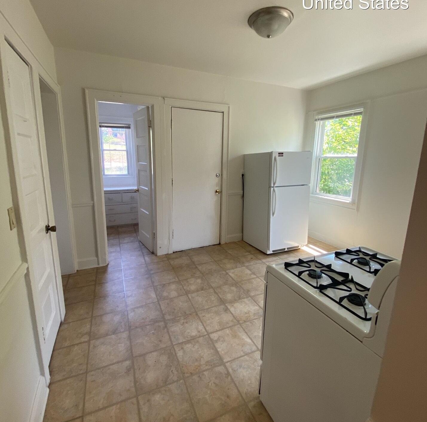 Milwaukee, Wisconsin 53212, United States, 4 Bedrooms Bedrooms, ,1 BathroomBathrooms,Residential,Active,187838