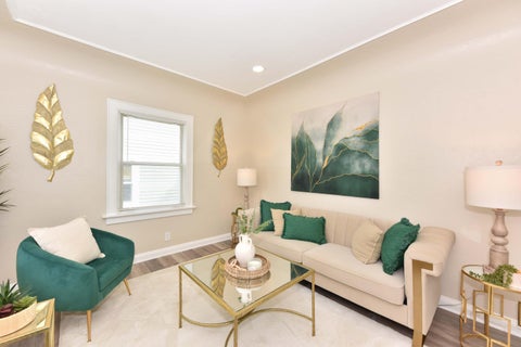 Photo of 4476 N 54th St, Milwaukee, WI 53218 (MLS # 1978941)