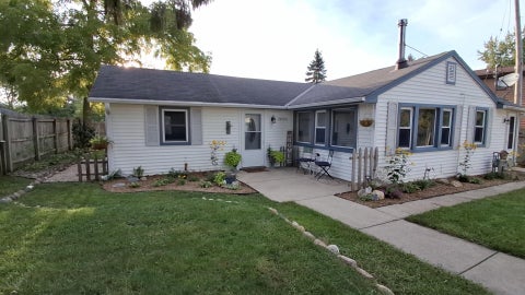 Photo of 26215 S Wind Lake Rd, Norway, WI 53185 (MLS # 1980414)