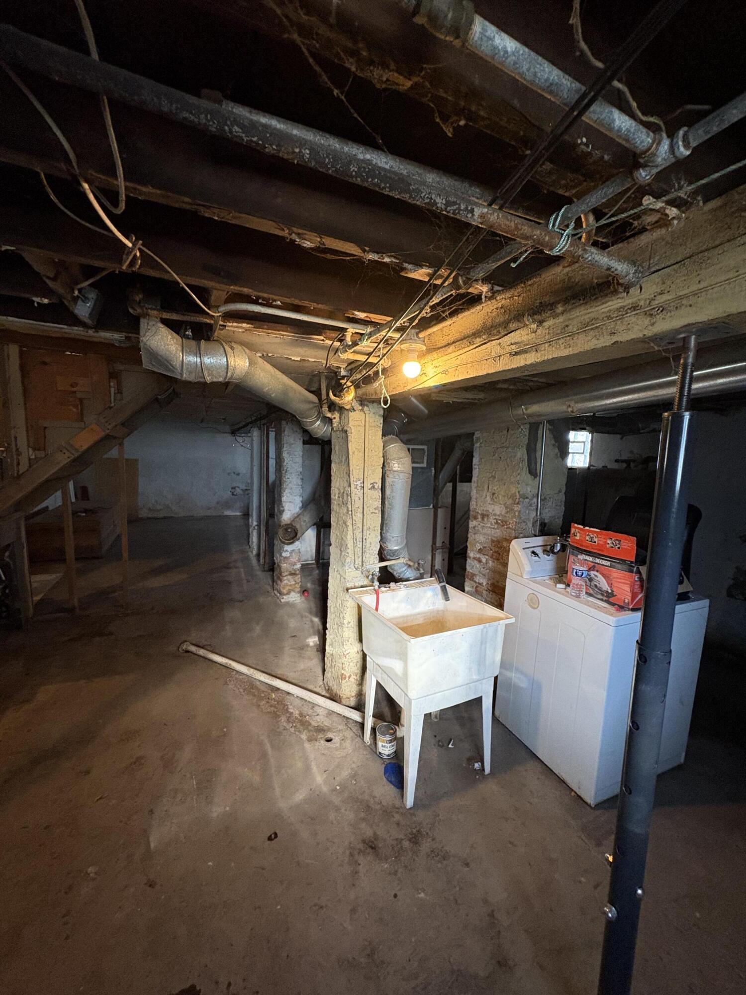 Kenosha, Wisconsin 53140, United States, 4 Bedrooms Bedrooms, ,2 BathroomsBathrooms,Residential,Active,166733