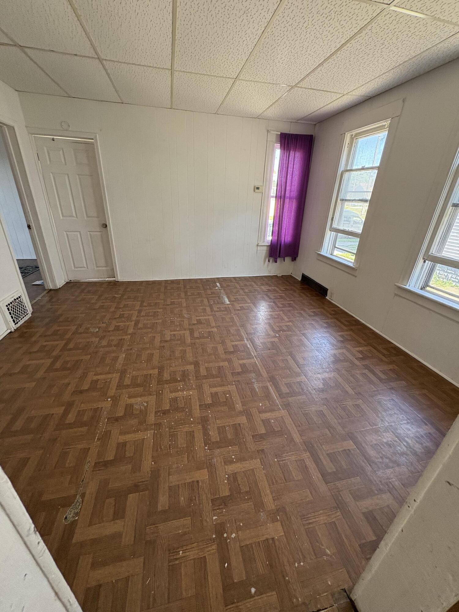 Kenosha, Wisconsin 53140, United States, 4 Bedrooms Bedrooms, ,2 BathroomsBathrooms,Residential,Active,166733