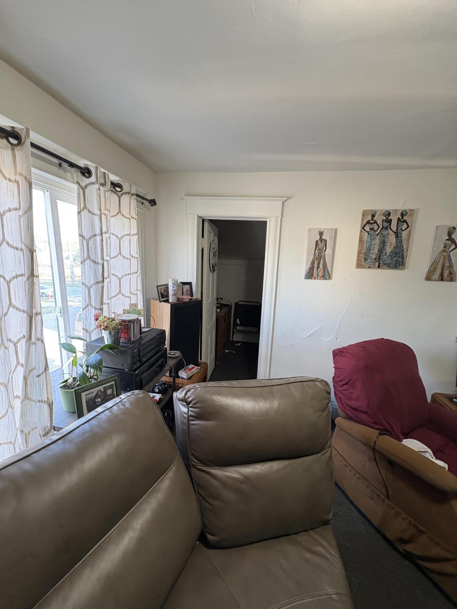 Kenosha, Wisconsin 53140, United States, 4 Bedrooms Bedrooms, ,2 BathroomsBathrooms,Residential,Active,166733