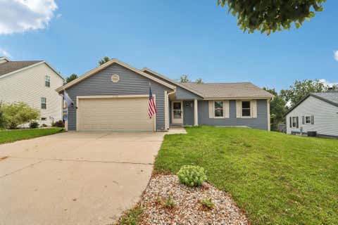 Photo of 2729 Brighton Dr, Waukesha, WI 53188 (MLS # 1977129)