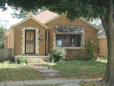 Photo of 4826 N 37th St, Milwaukee, WI 53209 (MLS # 1951281)