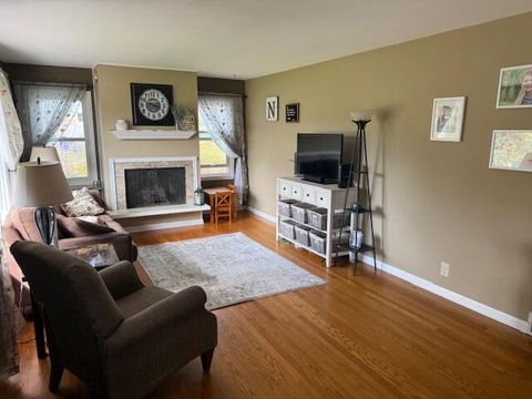 4210 N 162nd St, Brookfield, WI 53005 - #: 1914547