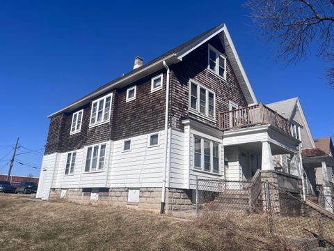 Photo of 1713 N 29th St, Milwaukee, WI 53208 (MLS # 1952223)