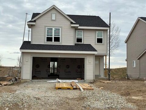 Photo of 613 Belmont Dr, Watertown, WI 53094 (MLS # 1959798)