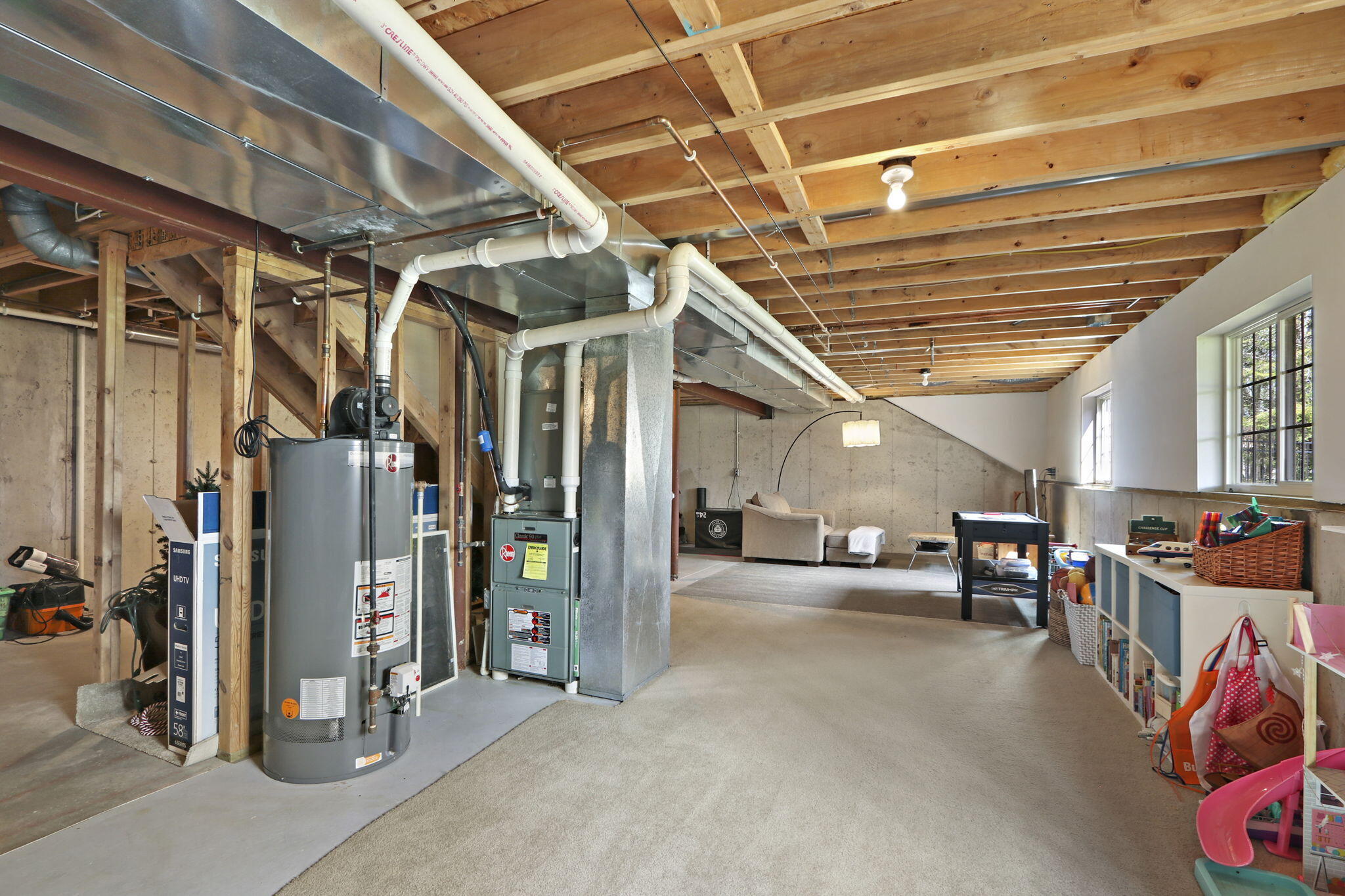 Pleasant Prairie, Wisconsin 53142, United States, 4 Bedrooms Bedrooms, ,3 BathroomsBathrooms,Residential,Pending,115551