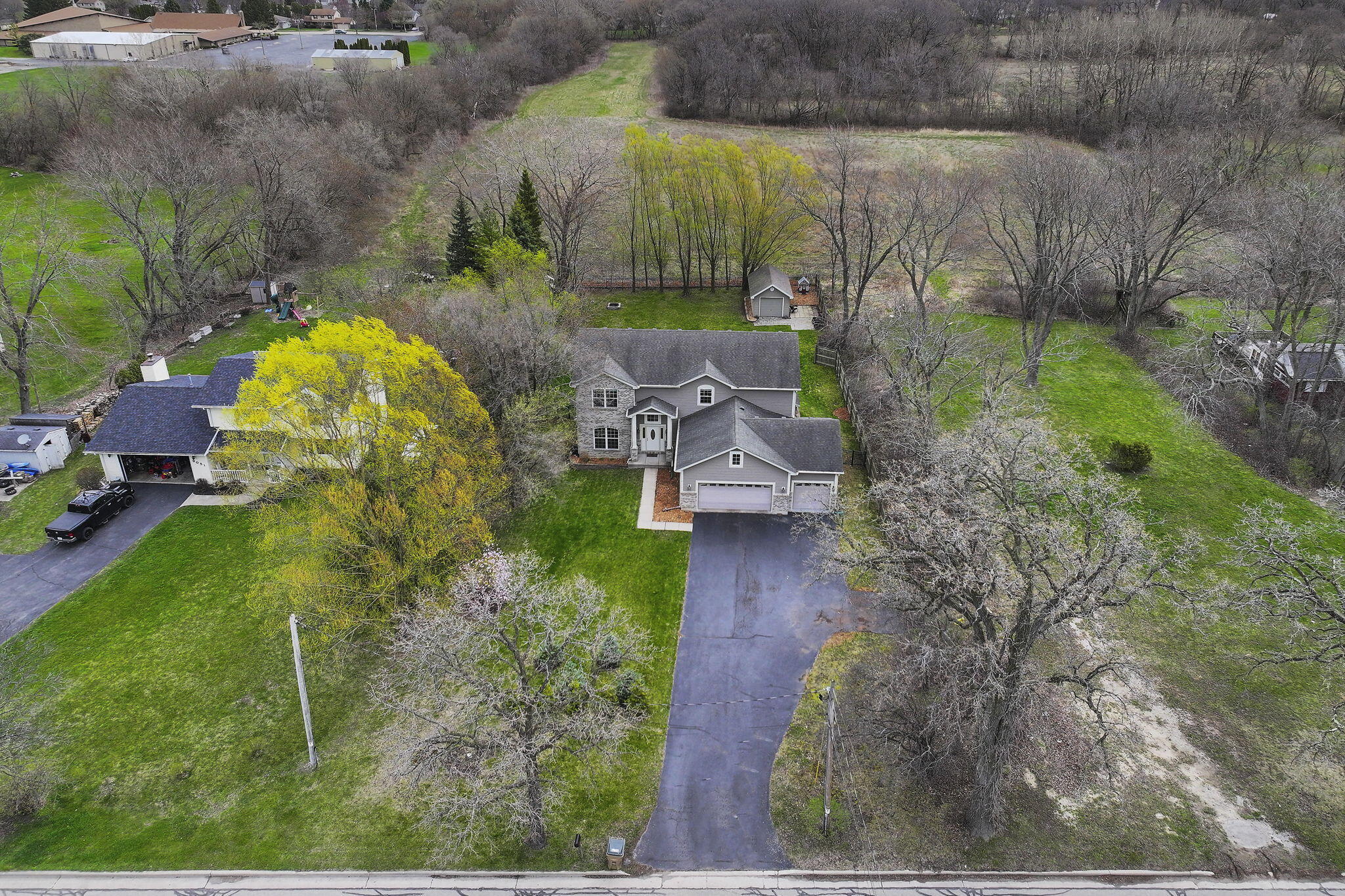 Pleasant Prairie, Wisconsin 53142, United States, 4 Bedrooms Bedrooms, ,3 BathroomsBathrooms,Residential,Pending,115551