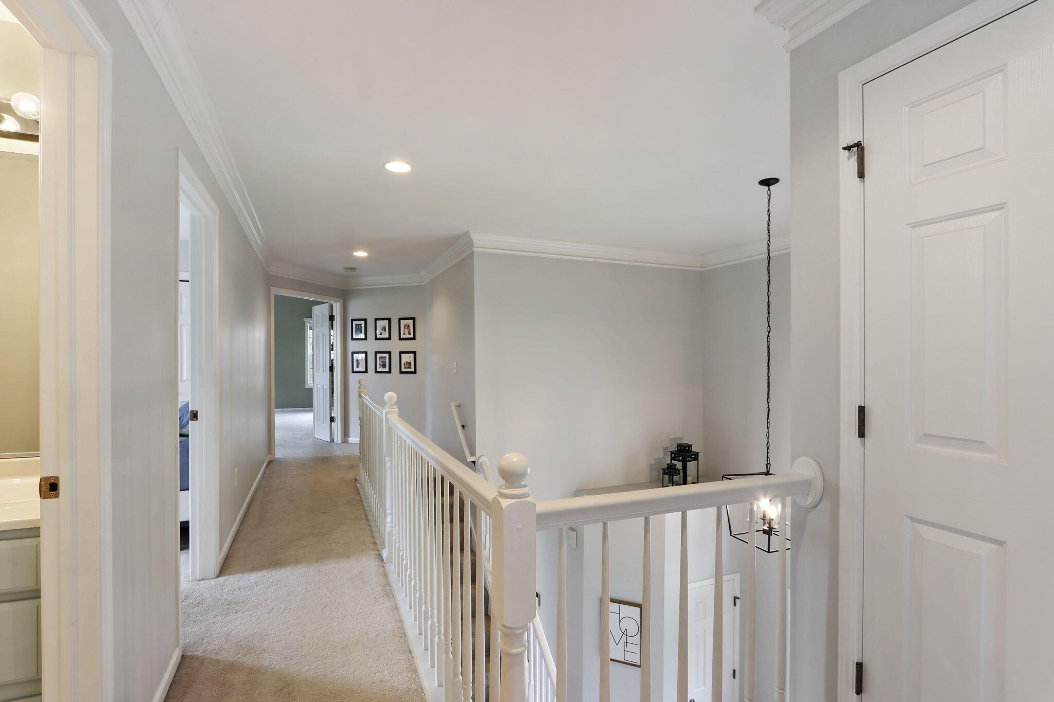 Pleasant Prairie, Wisconsin 53142, United States, 4 Bedrooms Bedrooms, ,3 BathroomsBathrooms,Residential,Pending,115551