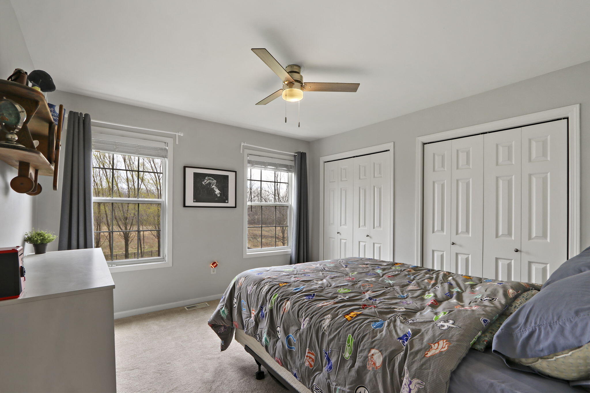 Pleasant Prairie, Wisconsin 53142, United States, 4 Bedrooms Bedrooms, ,3 BathroomsBathrooms,Residential,Pending,115551