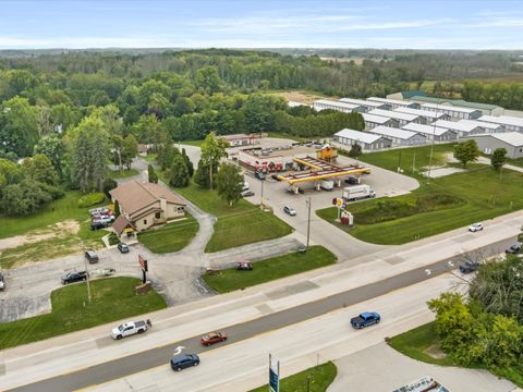 1331 Green Bay Rd Sturgeon Bay WI 54235