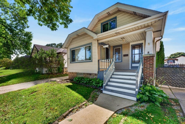 2171 S 79TH ST, MILWAUKEE, WI 53219 - Image deec201a9cfba6480cd16155ca485ee6/3041598595