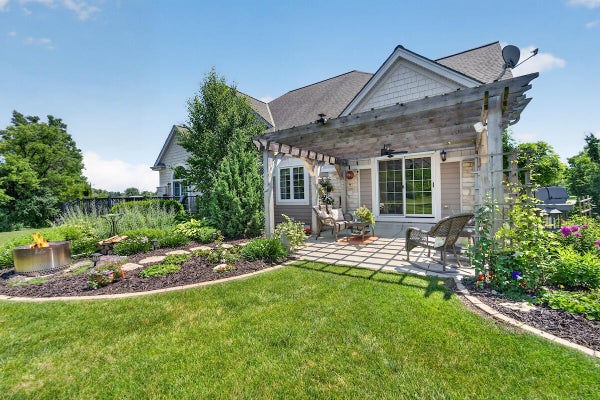 W162N5533 WESTWIND DR, MENOMONEE FALLS, WI 53051 - Image df8a9a654961e4e10ad7a48743d22c13/3039535098