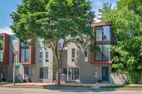 Photo of 2049 N Commerce St, Milwaukee, WI 53212 (MLS # 1928983)