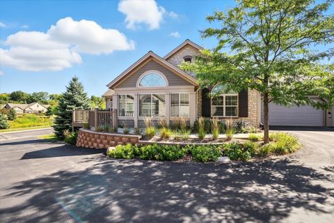 Photo of 15275 Casey Cir, Brookfield, WI 53005 (MLS # 1933443)