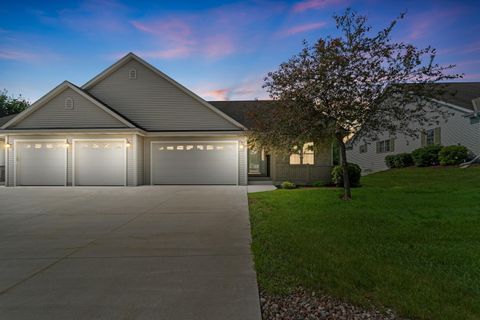 1985 Cedar St, Grafton, WI 53024 - #: 1938291