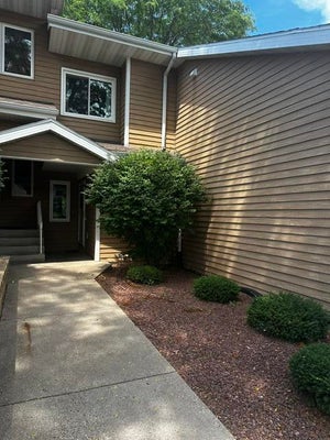 109 CREEK EDGE CT, WAUNAKEE, WI 53597 - Image dfd678d994837bf3a5a34aa59e5ca969/2947314076