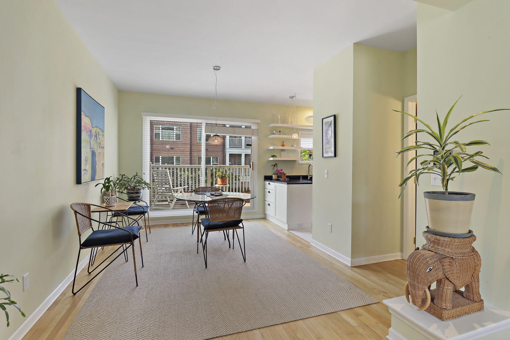 Kenosha, Wisconsin 53140, United States, 3 Bedrooms Bedrooms, ,4 BathroomsBathrooms,Residential,Active,158603