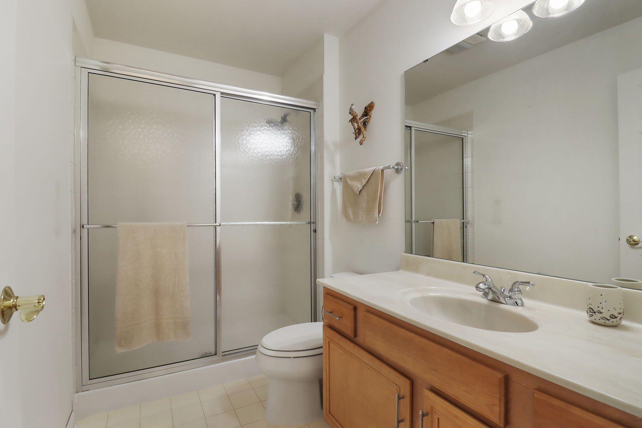 Kenosha, Wisconsin 53140, United States, 3 Bedrooms Bedrooms, ,4 BathroomsBathrooms,Residential,Active,158603