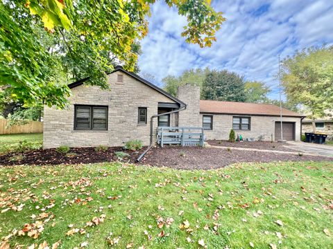 Photo of 8217 N 37th St, Brown Deer, WI 53209 (MLS # 1939615)