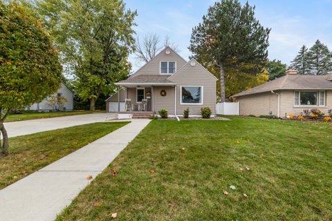 Photo of 419 W Washington Ave, Hartford, WI 53027 (MLS # 1940409) Photo of 419 W Washington Ave, Hartford, WI 53027 (MLS # 1940409)