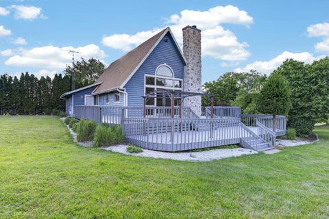 Photo of 3829 Sheridan Ave, Sheboygan, WI 53081 (MLS # 1967869)