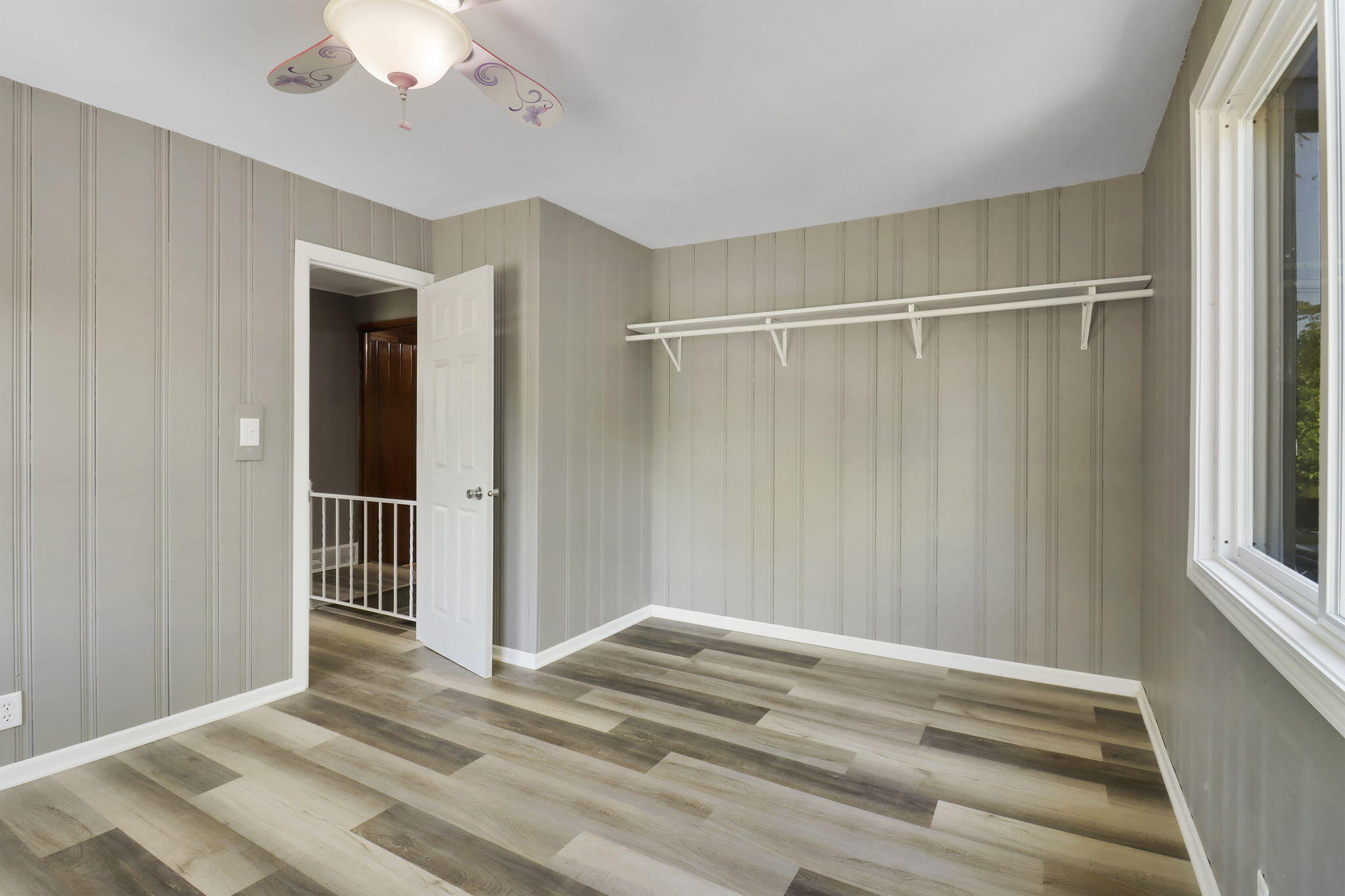 Pleasant Prairie, Wisconsin 53142, United States, 3 Bedrooms Bedrooms, ,2 BathroomsBathrooms,Residential,Active,245432