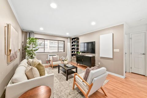 Photo of 1108 N Milwaukee St, Milwaukee, WI 53202 (MLS # 1951716)