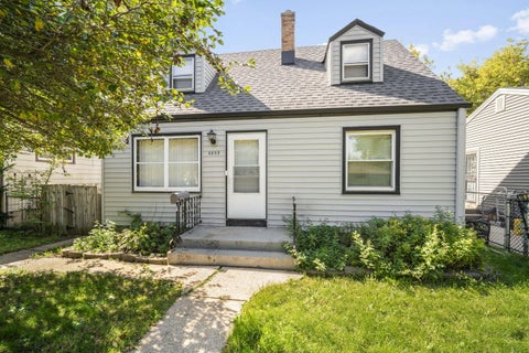 Photo of 5859 N 66th St, Milwaukee, WI 53218 (MLS # 1982131)