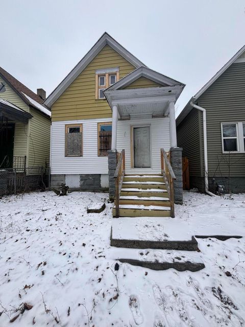 Photo of 2966 N 23rd St, Milwaukee, WI 53206 (MLS # 1946461)