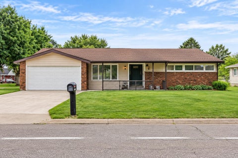 Photo of 2720 32nd St S, La Crosse, WI 54601 (MLS # 1985327)
