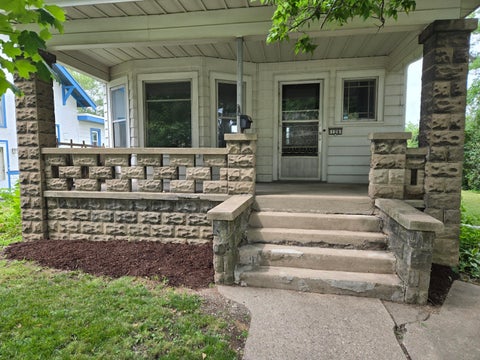 Photo of 128 Hinman Ave, Waukesha, WI 53186 (MLS # 1976309)