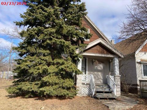 Photo of 1012 W Hadley St, Milwaukee, WI 53206 (MLS # 1952734)