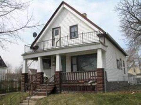 Photo of 3067 N 23rd St, Milwaukee, WI 53206 (MLS # 1964491)