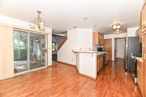Photo of 13526 W Fountain Ct, New Berlin, WI 53151 (MLS # 1967067)