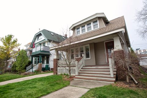 Photo of 3929 N Maryland Ave, Shorewood, WI 53211 (MLS # 1964117)