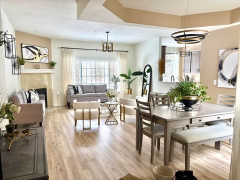 Photo of 5322 S Hidden Dr, Greenfield, WI 53221 (MLS # 1952440)