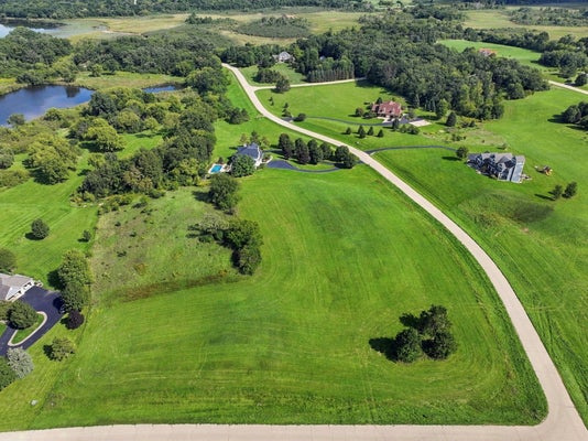 CHIANTE CT, LAKE GENEVA, WI 53147 - Image e27de46f4e48cde4fd93e383a563a85e/1790047447