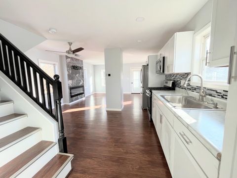 MLS: 1905497