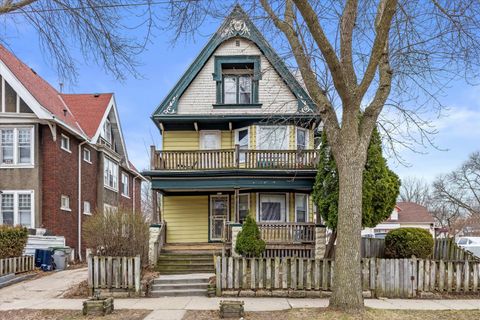 Photo of 2610 N 10th St, Milwaukee, WI 53206 (MLS # 1956014)