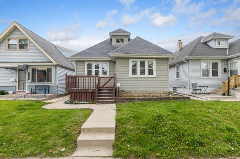 Photo of 2116 S 70th St, West Allis, WI 53219 (MLS # 1962762)