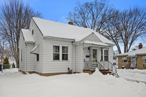 Photo of 1707 Preble Ave, Green Bay, WI 54302 (MLS # 1961471)
