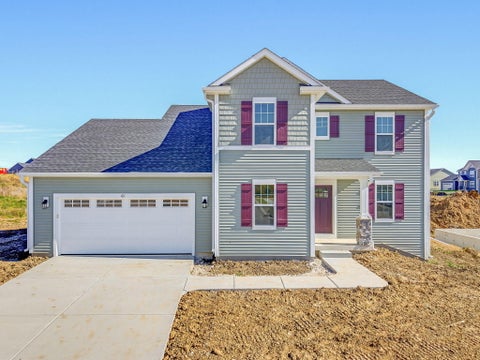 Photo of 611 E Bluff Cir, Waterford, WI 53185 (MLS # 1985757)